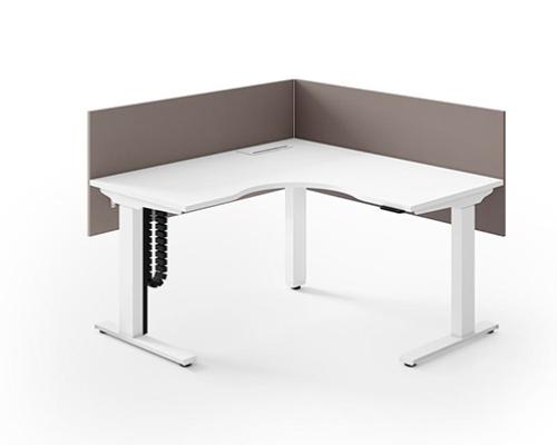 Mesa de trabalho com elevação